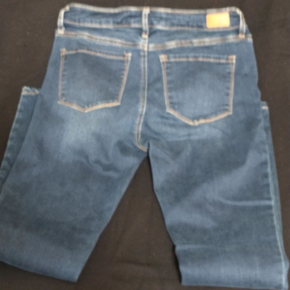 JEANS - RSQ Girls Jeans (2) pairs light & dark Mid-Rise… - Picture 2 of 7
